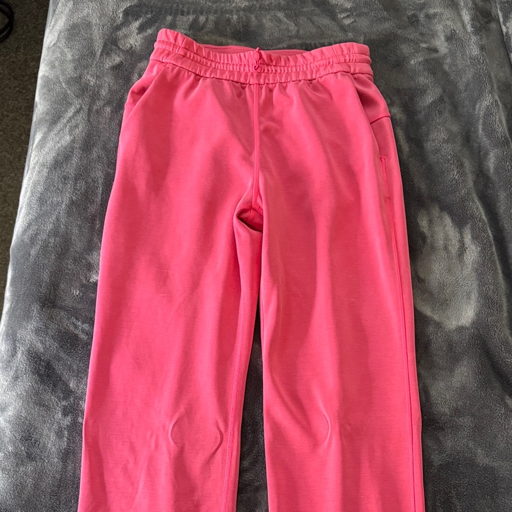 LuluLemon Jogger Pants